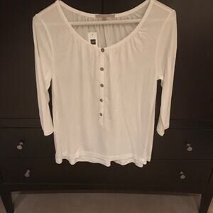 Gap 3/4 sleeve shirt cream Medium NWT